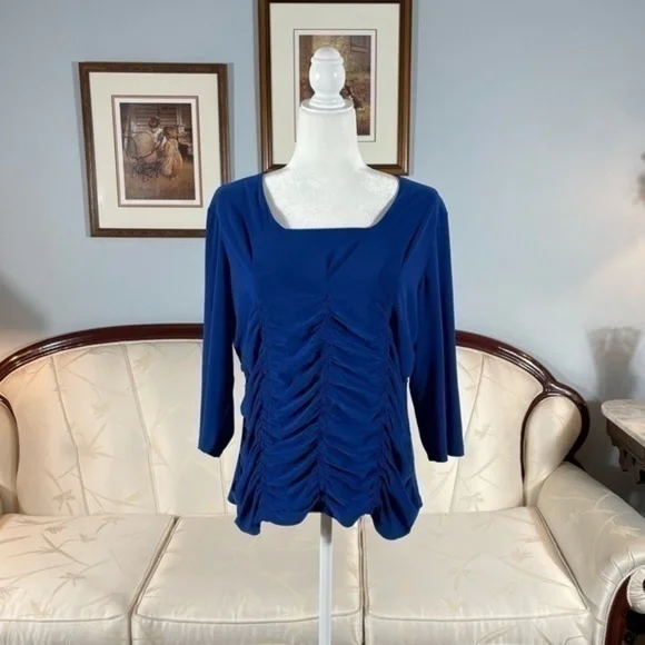 Escalade Blue Ruched Top - Picture 3 of 14